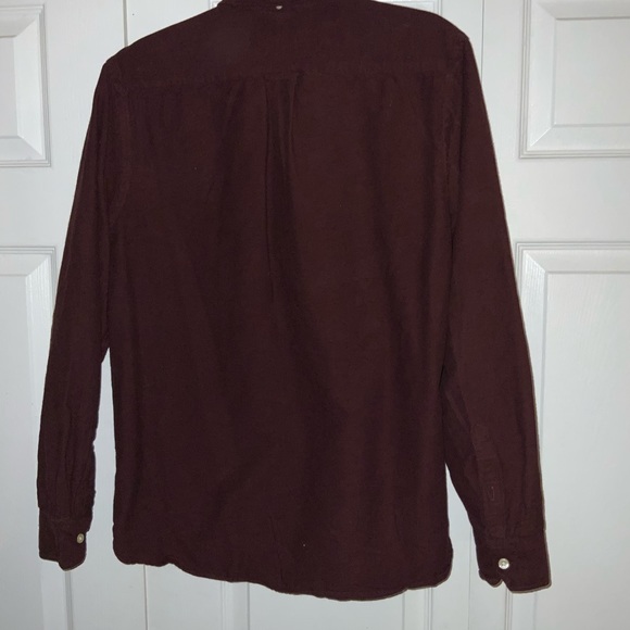 Casual button down - Picture 2 of 3